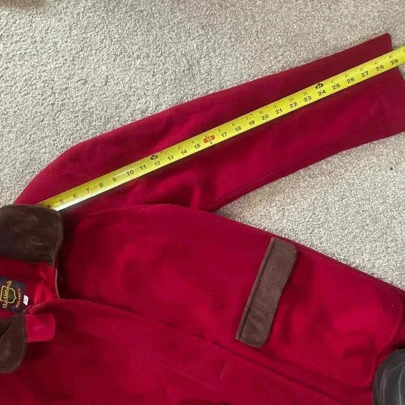 Vintage Machintosh New England Red Wool Barn Chore Coat with Suede Collar - Picture 13 of 15